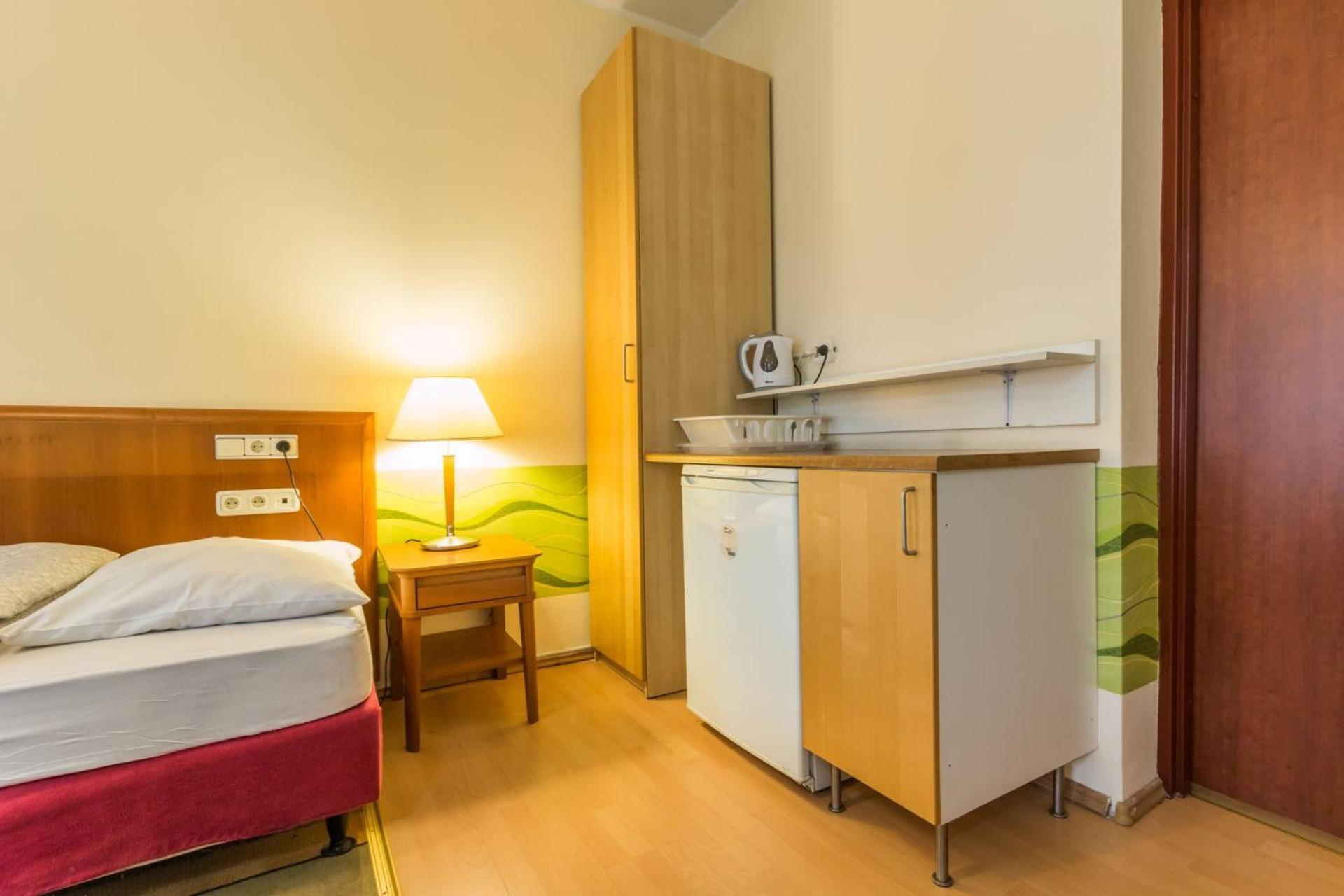 Hostel Nina كاتوفيتسه المظهر الخارجي الصورة